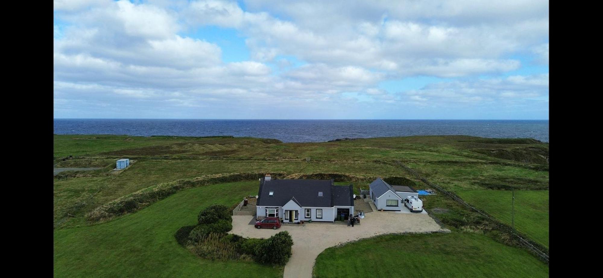 Bed and Breakfast Cois Na Mara Eire Code V15 T677 Derrynadivva Экстерьер фото